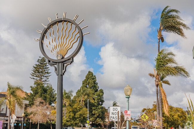 Golden Hill's art deco inspired emblem is featured throughout the neighborhood.