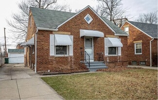 236 E 246th St, Euclid, OH 44123