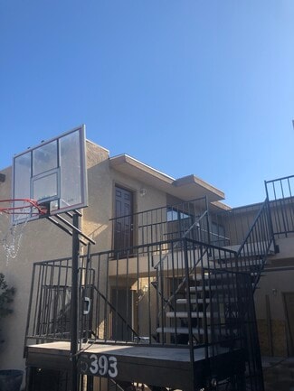 5393 Retablo Ave, Las Vegas, NV 89103