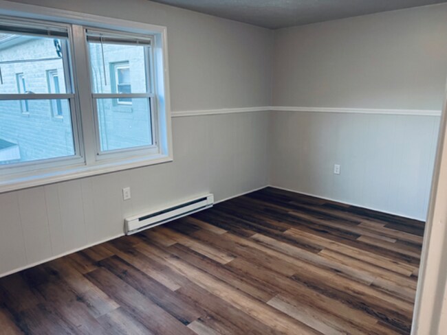 44 Radio Station Rd unit 3B, Berkeley Springs, WV 25411 - photo 6