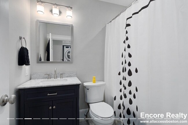 468 E 6th St unit 2, Boston, MA 02127 - photo 3