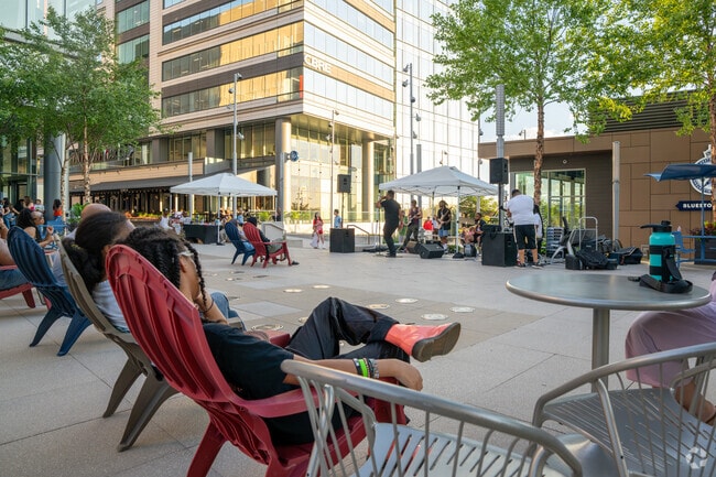 The Summer Live Music Series is a great time for Tysons Corner locals to enjoy great music.