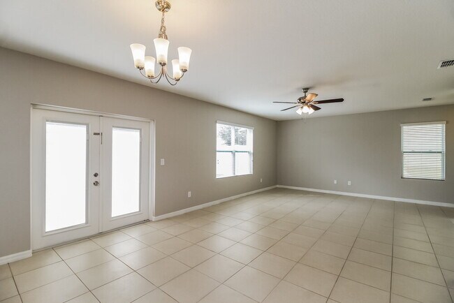 3459 Landing View, Tavares, FL 32778 - photo 6