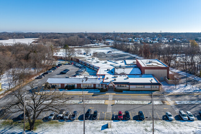 Country Dale Elementary School.