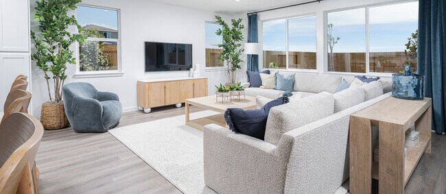 12779 Ironbow Way, Rancho Cordova, CA 95742 - photo 4