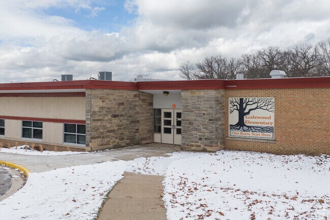 Galewood Elementary in Charlotte has approx. 230 students with a teacher ratio of 14 to 1.