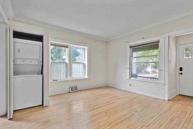 2202 N 55th St unit Lower, Milwaukee, WI 53208 - photo 3