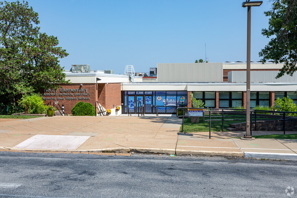 Henry Elementary School is a public school located in St. Louis.