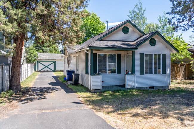 Some residents of River West live in early 20th century cottages.