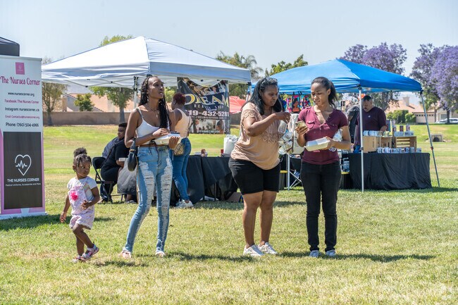 Family-friendly events are held throughout the year around Valle Hermosa.