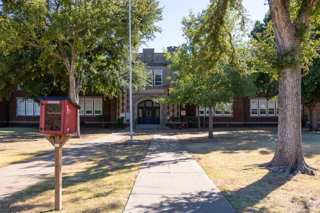 Crocket Elementary School