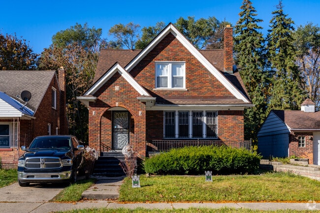 Bungalow style homes in Connor Creek offer more room for growing families.