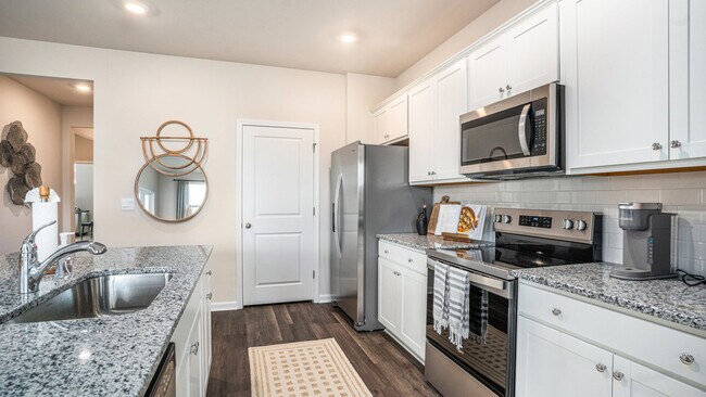 5158 Shallowford Rd, Darlington, SC 29532 - photo 5