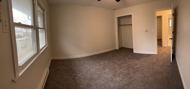 818 S Jefferson St unit 824, Lockport, IL 60441 - photo 3