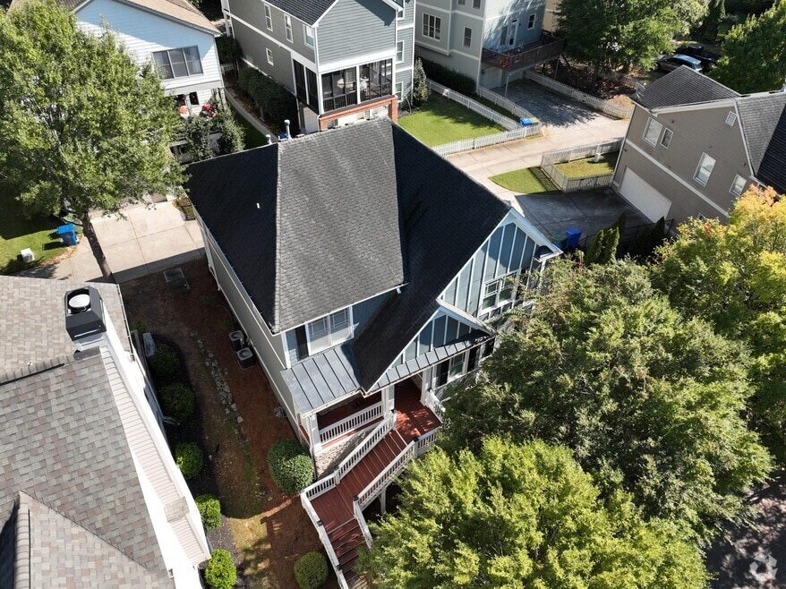 1613 Dupont Commons Dr NW, Atlanta, GA 30318 - photo 2