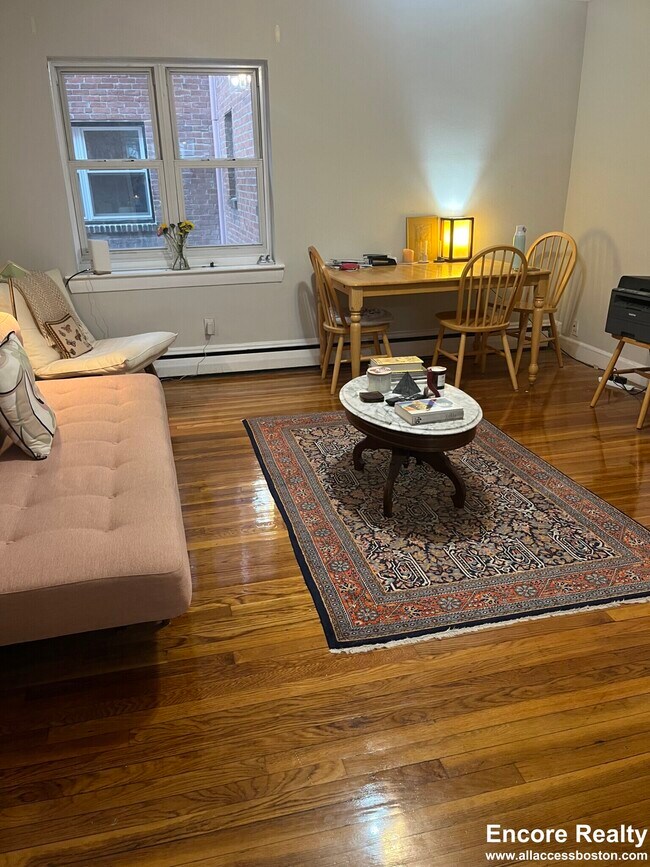 67 Chiswick Rd unit 10, Brighton, MA 02135 - photo 2