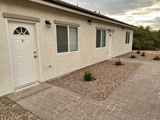 1400 Star Rd Unit 2, Pahrump, NV 89048