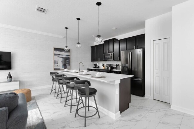 994 Splash Shot Place unit ID1319156P, Davenport, FL 33896 - photo 5