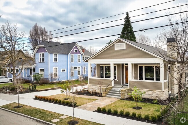 Rows of cottages, bungalows, and Queen Annes line Warm Springs Avenue in the east end.