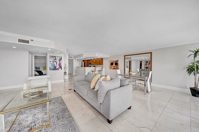 The Grand unit FL31-ID1054102P, Miami, FL 33132 - photo 2