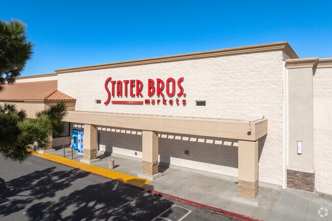 Oak Hills closest grocery stores can be found along Hesperia’s Main Street.