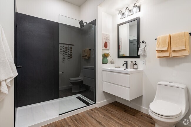 THE STATION at Trolley District, Columbus, OH 43205 - photo 4