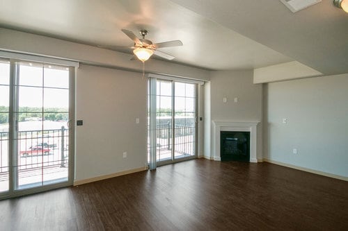 808 on 5th, Coralville, IA 52241 - photo 3