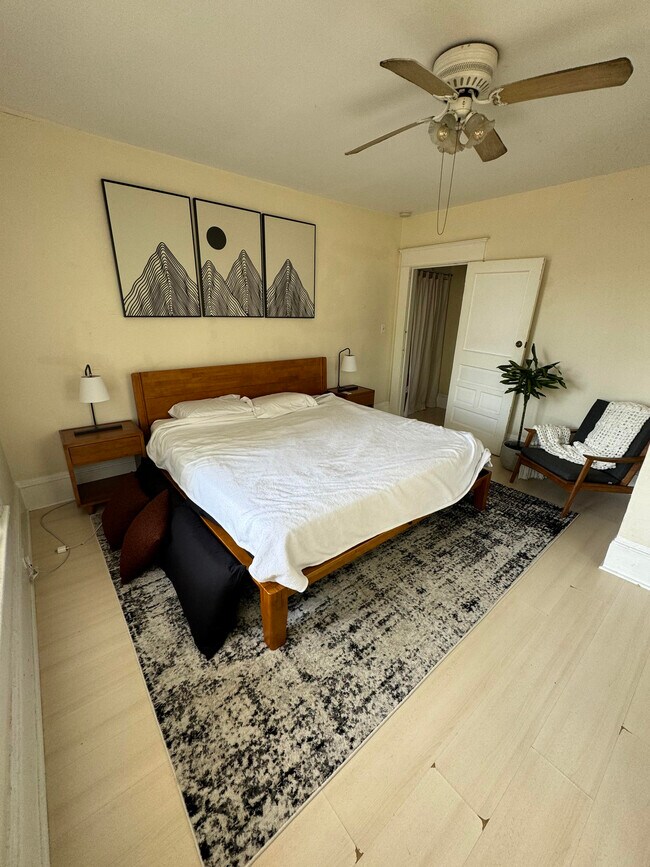 215 S Howard Ave unit C, Tampa, FL 33606 - photo 3