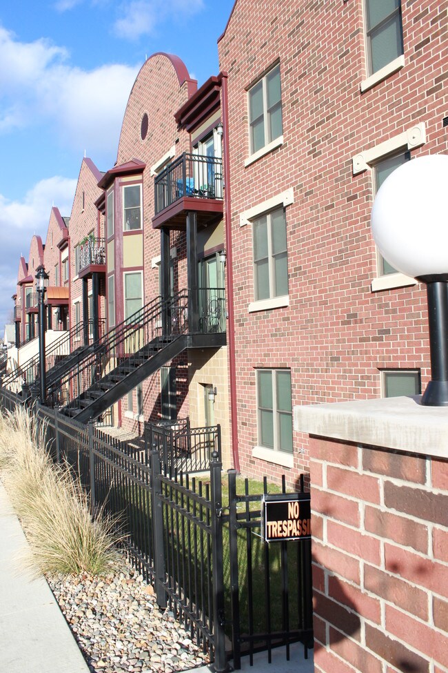 MLK Brickstone Apartments, Des Moines, IA 50314 - photo 4