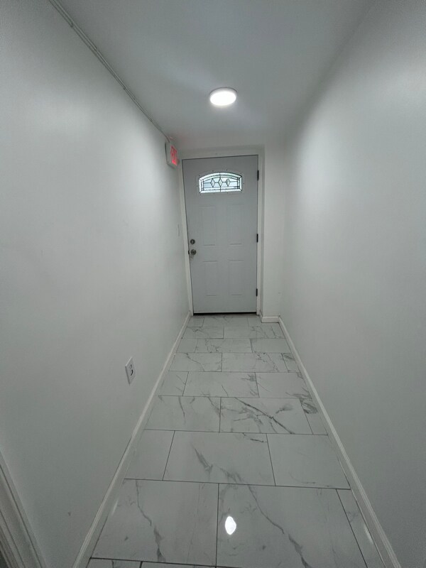94 Eaton Place Unit ground floor / unit 2, East Orange, NJ 07017