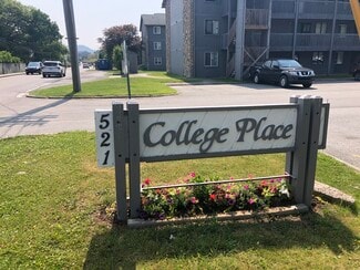 475 Meadowview Dr Unit CollegePlaceCondo, Boone, NC 28607