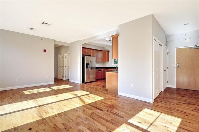 400 Hope St, Providence, RI 02906 - photo 4