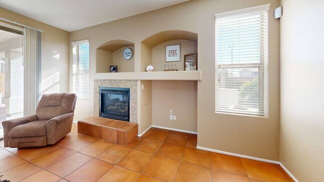 29673 W Columbus Ave, Buckeye, AZ 85396 - photo 3