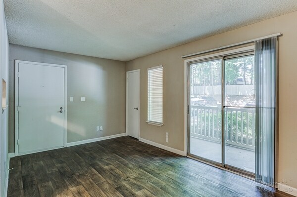 Sterling Glen Apartments, Norcross, GA 30093 - photo 6