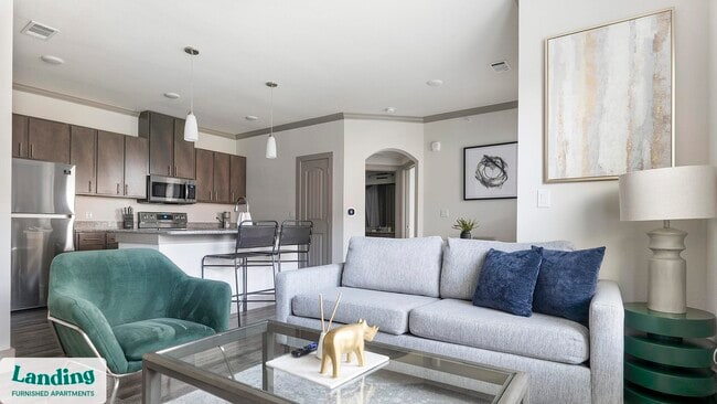 12500 Shadowglen Trace unit 11304, Manor, TX 78653 - photo 2