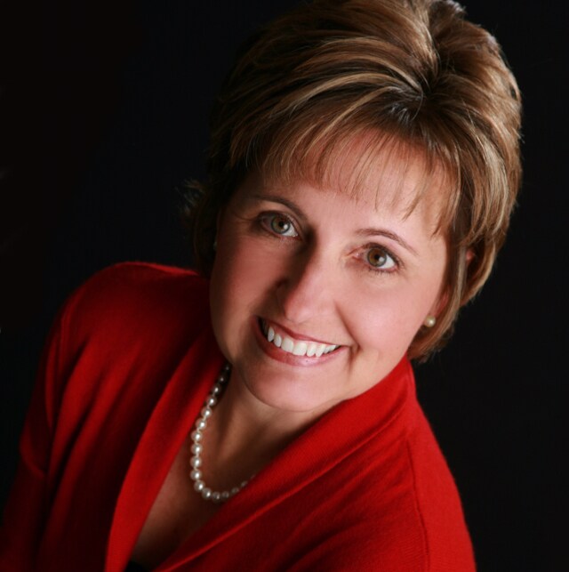 SUE SMITH