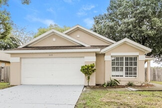 945 Little Creek Rd, Orlando, FL 32825