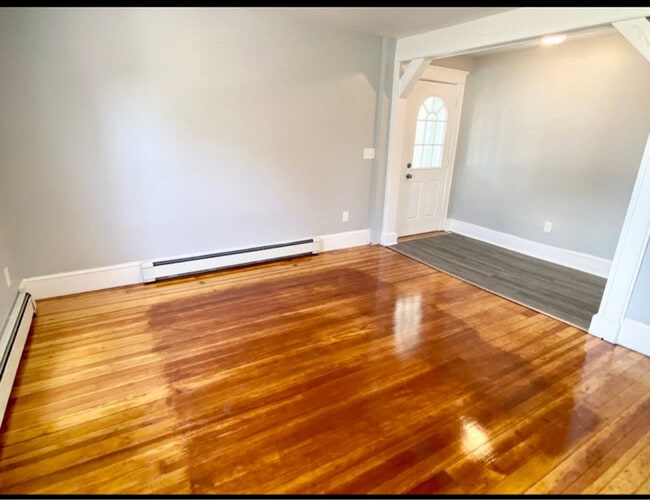 3 Lafayette St, North Attleboro, MA 02760 - photo 3