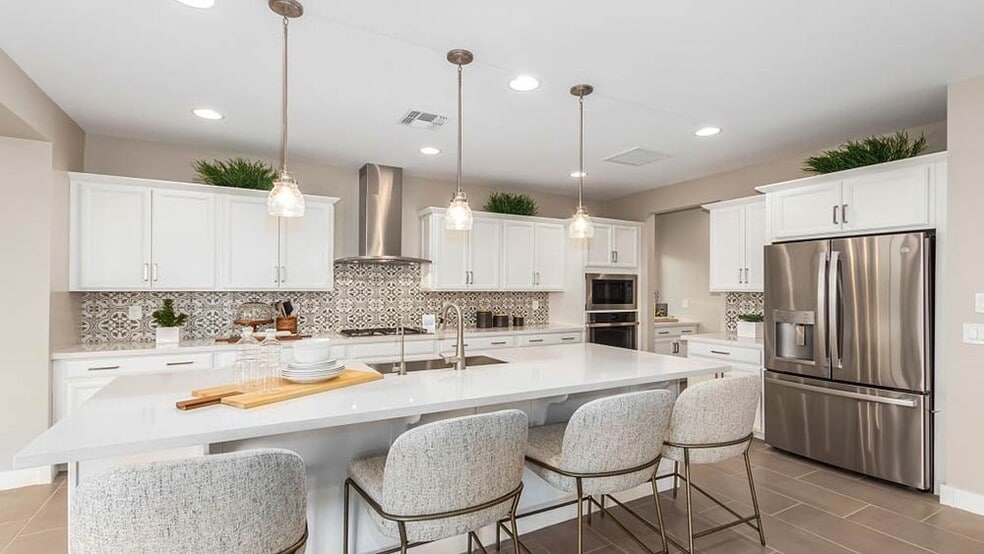 11306 N 168th Dr, Surprise, AZ 85388 - photo 1