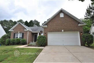 5715 Branthurst Dr, Charlotte, NC 28269