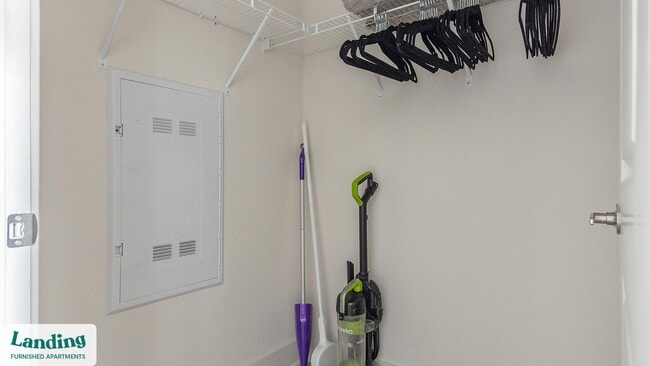 9650 52nd Ave E unit 1-402, Palmetto, FL 34221 - photo 7