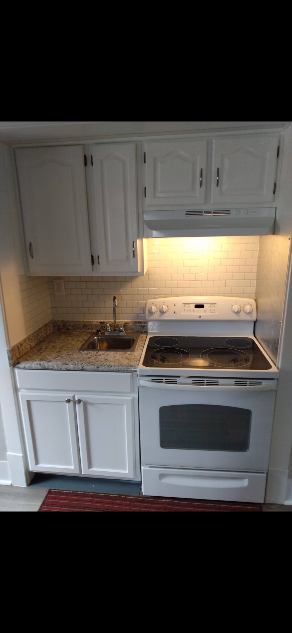 329 5th St unit 1, Elyria, OH 44035 - photo 1