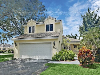 2997 Myrtle Oak Cir, Davie, FL 33328