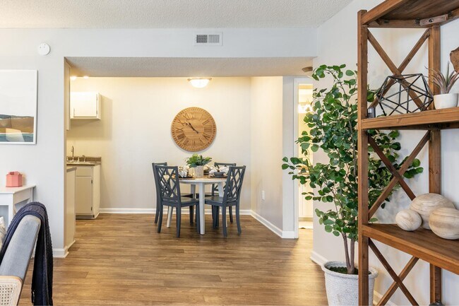 Hawthorne Commons, Wilmington, NC 28403 - photo 7