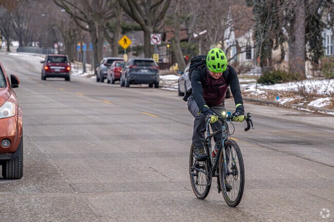 Many Ericsson residents bike to commute within Minneapolis.