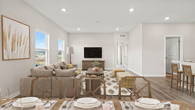 210 Lightfoot Ct, New Carlisle, OH 45344 - photo 7