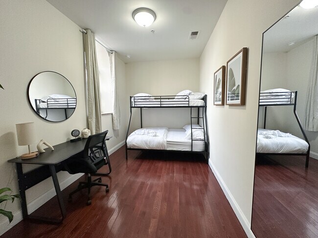 207 N 11th St unit 302, Philadelphia, PA 19107 - photo 7