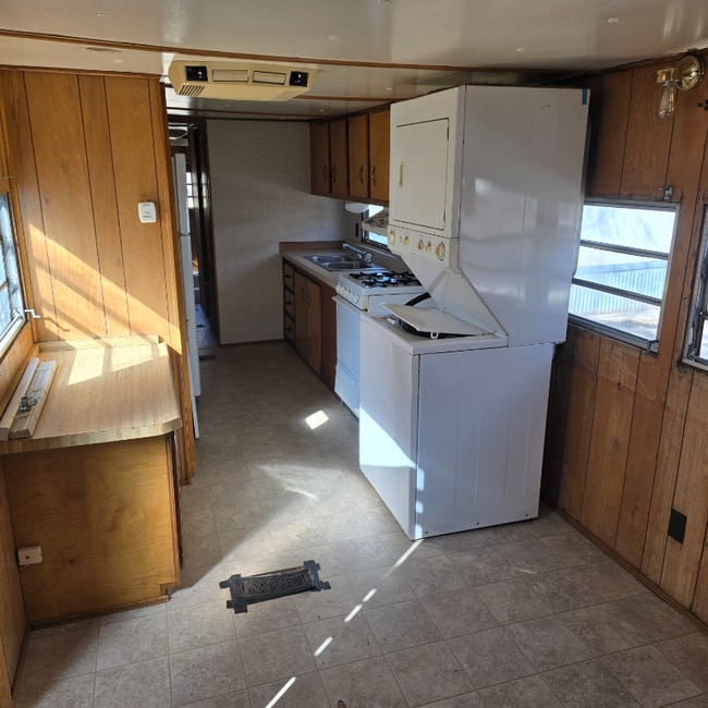 1216 W Aztec Blvd, Aztec, NM 87410 - photo 3