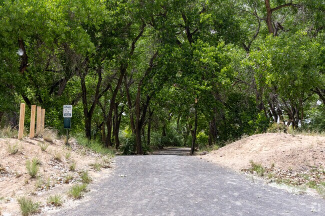 River Park has access to walking trails in the beautiful Bosque.