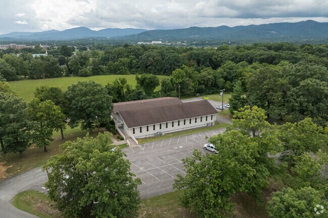 Ridgewood Baptist Church is located at the heart of the Ridgewood Forest.